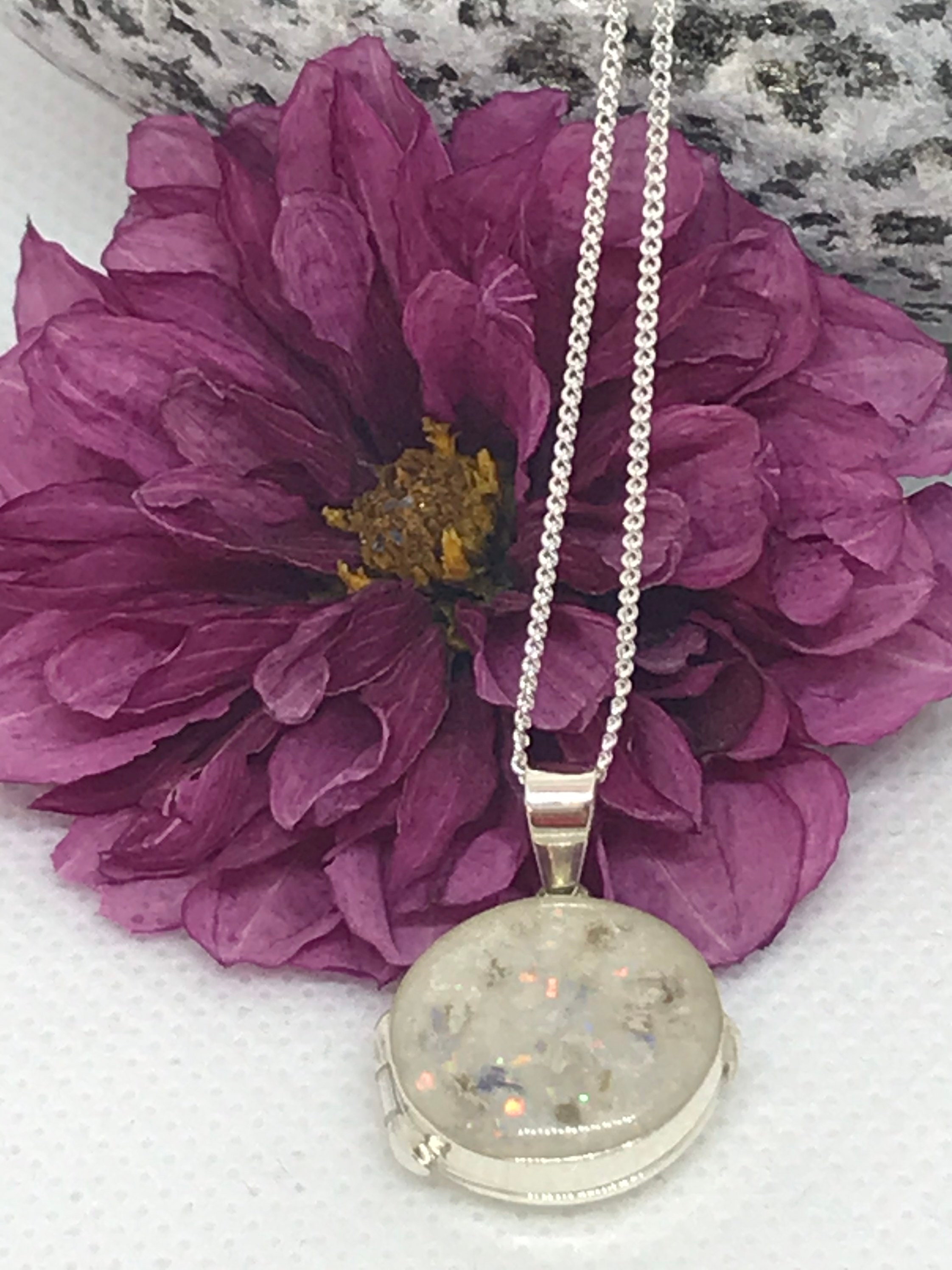 Ash Locket Necklace Ashes Necklace Memorial Locket Pet Loss Etsy