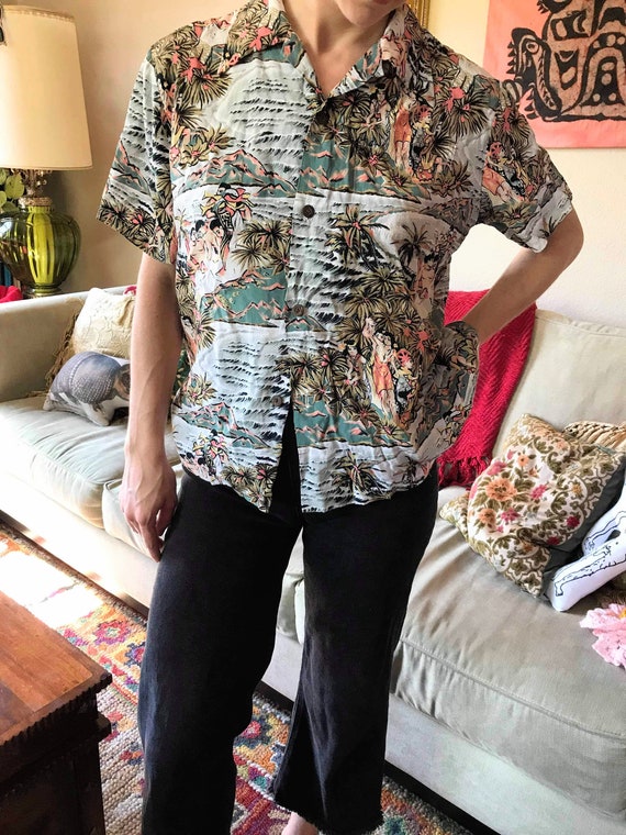 Rare label 1940s Kamehameha Hawaiian shirt