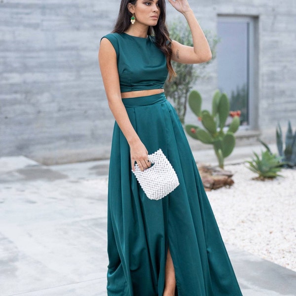 Emerald Green Premium Soft Satin Silk made Skirt with Crop Top for Women, Evening Skirt, Partywear Long Skirt with Slit, Prom Skirt with Top