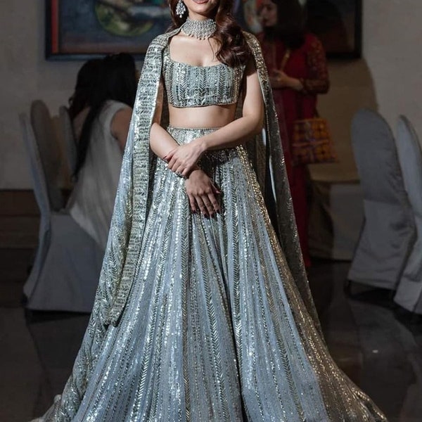 Grijze kleur Bollywood stijl Lehenga Choli met sequentie borduurwerk, bruiloft Sangeet feestkleding Lehenga Choli, ontwerper Lehenga Choli