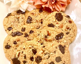 NEW Gluten Free - Ms Geez absolutely DELICOUS - GOURMET Dark Chocolate Chip w/Pecan Cookies!!!