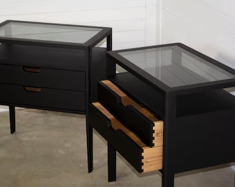 Pair of Bedsides tables in solid Oak Wood and Ebony finish