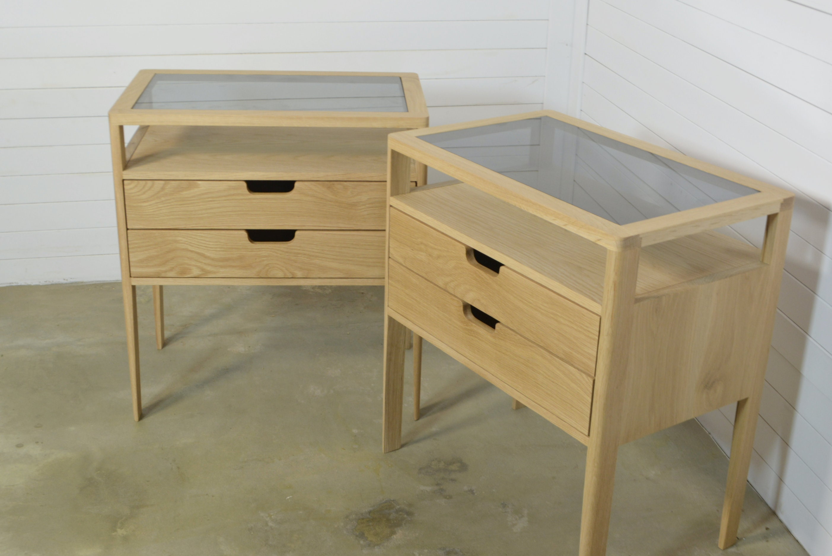 Pair of Nightstands in Solid Oak Wood and Smoked Glass Top - Etsy