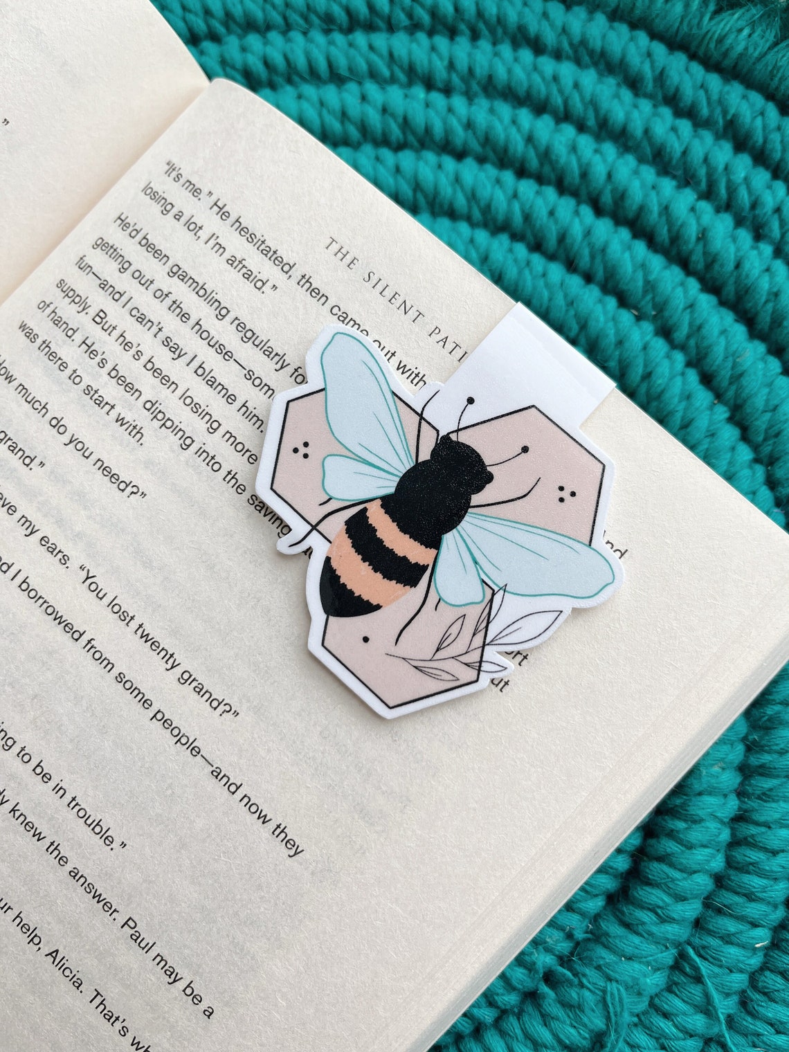 Bumble Bee Magnetic Bookmark: Honeycomb Book Page Holder - Etsy