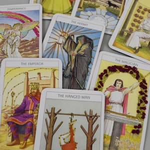 Carta de Tarot Bordada Arte de Escolha! - Presente único e único, Rier Waite Tarot Hnd bordado, múltiplas opções de lua, alta sacerdotisa