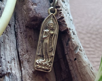 Buddha amulet pendant, spiritual buddhist jewelry, tiny brass charm, protection buddhist pendant, antique charm talisman, mystical jewelry.