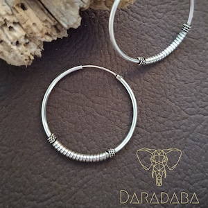 Pendientes aro bali, aros bali de plata de primera ley de 35mm, aros de plata 925 oxidada, pendientes bali de plata de primera ley atemporales, conjunto étnico boho.