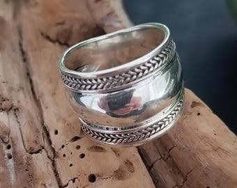 Ethnic Sterling Silver Bali Ring: Oxidized Unisex Jewelry