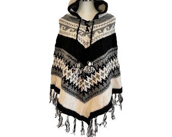 Hippie poncho knitted, wool poncho sheep's wool with fringes & pointed cap, festival overhang, warm throw