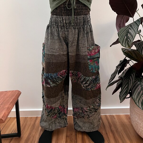 Patchwork Pumphose Pluderhose für Damen Stonewashed Boho Hippie Hose, Yoga Haremhose nepalese mit sehr breitem elastischem Bund