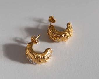 Noelle Celestial Pearl Hoop Earrings: 18K Gold Plated Stainless Steel