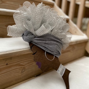 Corona de diva de cabello plateado: collar con adornos brillantes