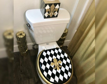 French Harlequin Hand Painted Toilet Seat Set- Farmhouse Decor- Bathroom Vanity- Unique Decor- Fleur De Lis- Bathroom Decor- Bathroom Set
