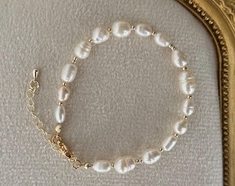 14K Gold Filled Freshwater Pearl Bracelet: Bridal Wedding Jewelry