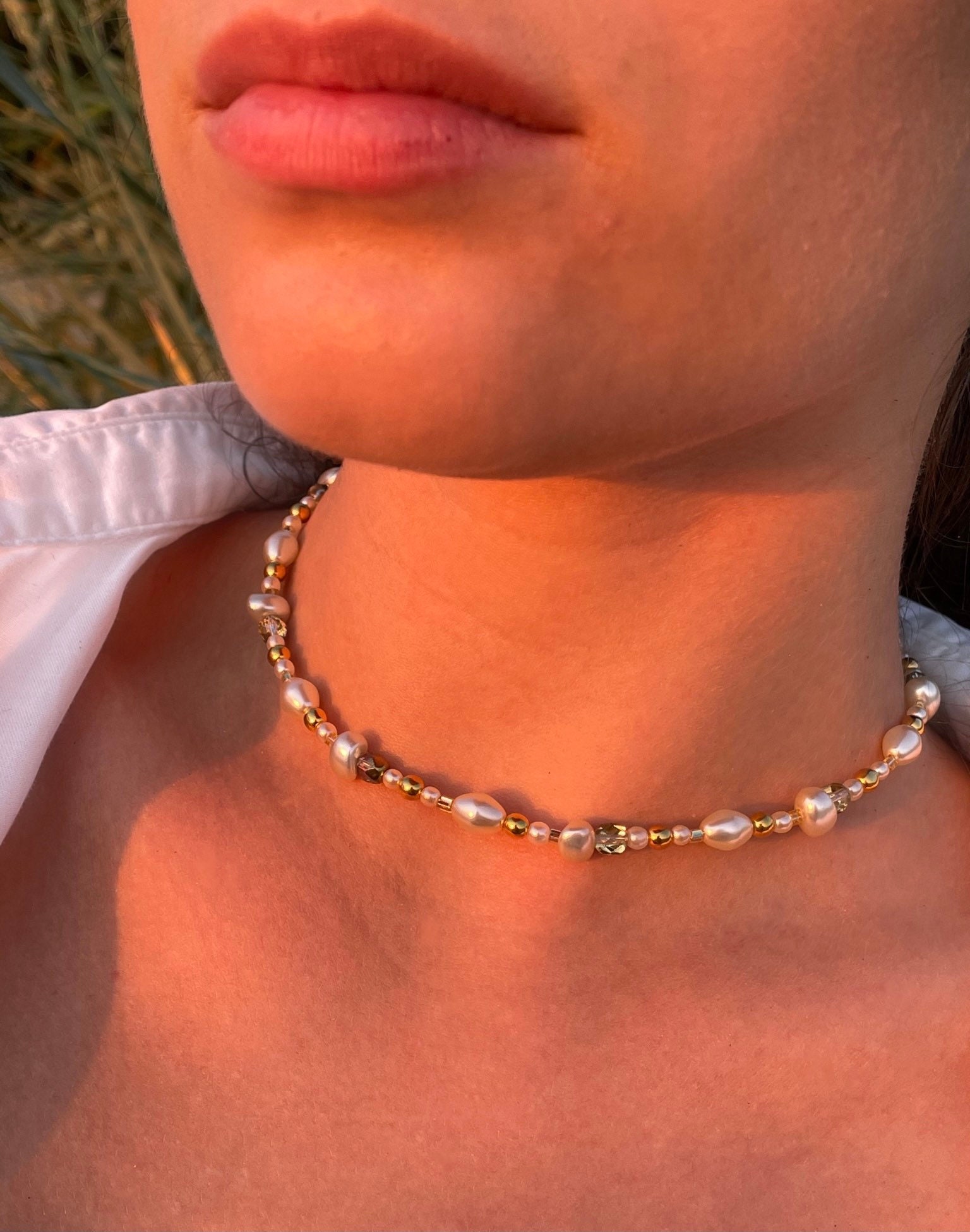 Beaded Pearl Necklace for Woman. Trendy 
