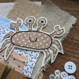 Slow stitch kit for beginners, hand sewing kit, crab bild 3