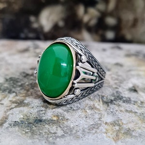 Groene jade, rode jade ring sterlingzilver, handgemaakte zilveren manring, unieke sieraden, gratis expresverzending