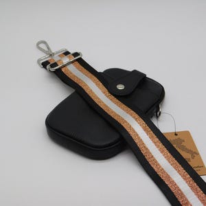 Bolso/bolsa de cuero negro para teléfono móvil, cruzado al hombro. Black Champagne