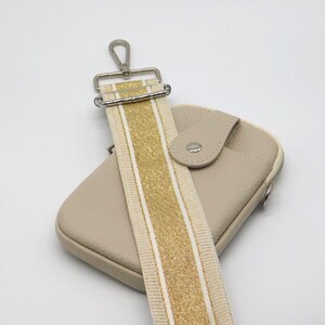 Sac/pochette en cuir crème à bandoulière pour téléphone Gold Striped Strap