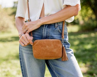Echte Italiaanse suède tas, bruinbruin kwastje, luxe make-uptas, kleine crossbody-clutch, leren toilettas, cadeau voor haar