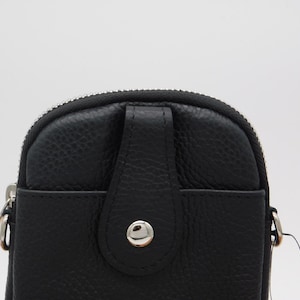 Bolso/bolsa de cuero negro para teléfono móvil, cruzado al hombro. imagen 3
