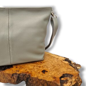 Large Leather Shoulder Bag - Grey