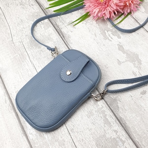 Bolso/estuche de cuero azul tipo bandolera para teléfono, bolso de cuero tipo bandolera para teléfono, monedero de cuero genuino para iPhone, billetera para teléfono con hombro, bolso de viaje.