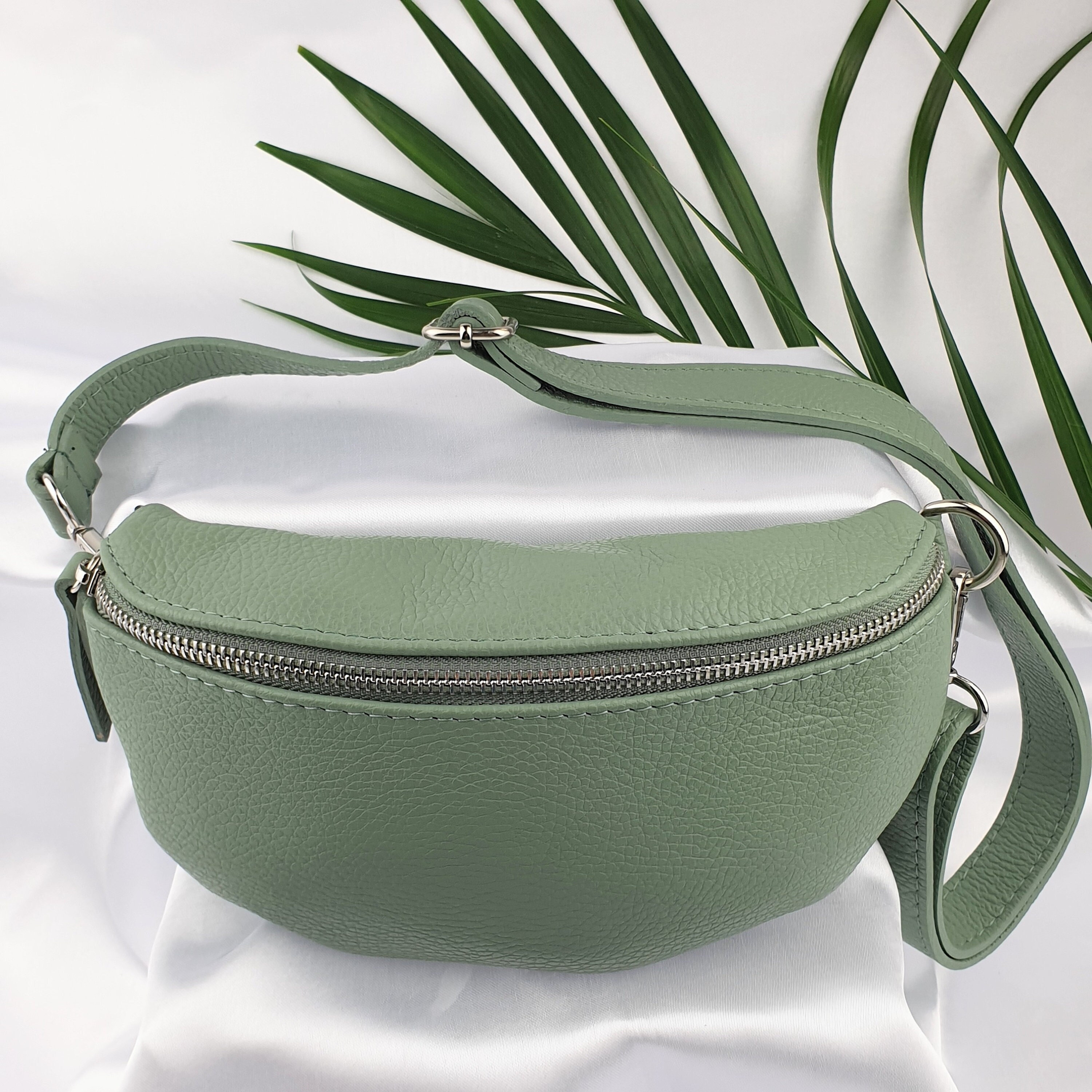 Daily paper bum bag deals