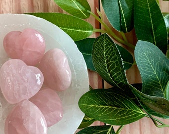 Corazones de cristal de cuarzo rosa: piedra curativa del chakra del corazón de Brasil