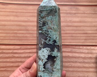 Torre de ágata de flor verde: Punta de ágata de flor de cerezo Sakura