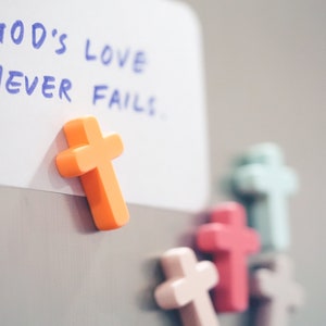 Mini Cross Magnets Set of 5, Fridge Magnet, Christian Magnets Faith Jesus Bible, Kitchen Refrigerator Magnet Decor, Cute Magnet | CLING