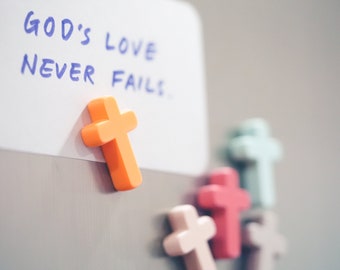 Mini Cross Magnets Set of 5, Fridge Magnet, Christian Magnets Faith Jesus Bible, Kitchen Refrigerator Magnet Decor, Cute Magnet | CLING