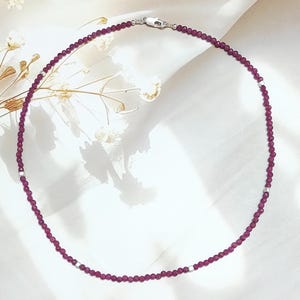Äkta naturlig rubinhalsband, Elegant äkta rubinhalsband, Juli födelsesten Fantastisk rubin fasetterad, Halsband, 3,4 mm, 19 tum, Rubinpärlor för henne