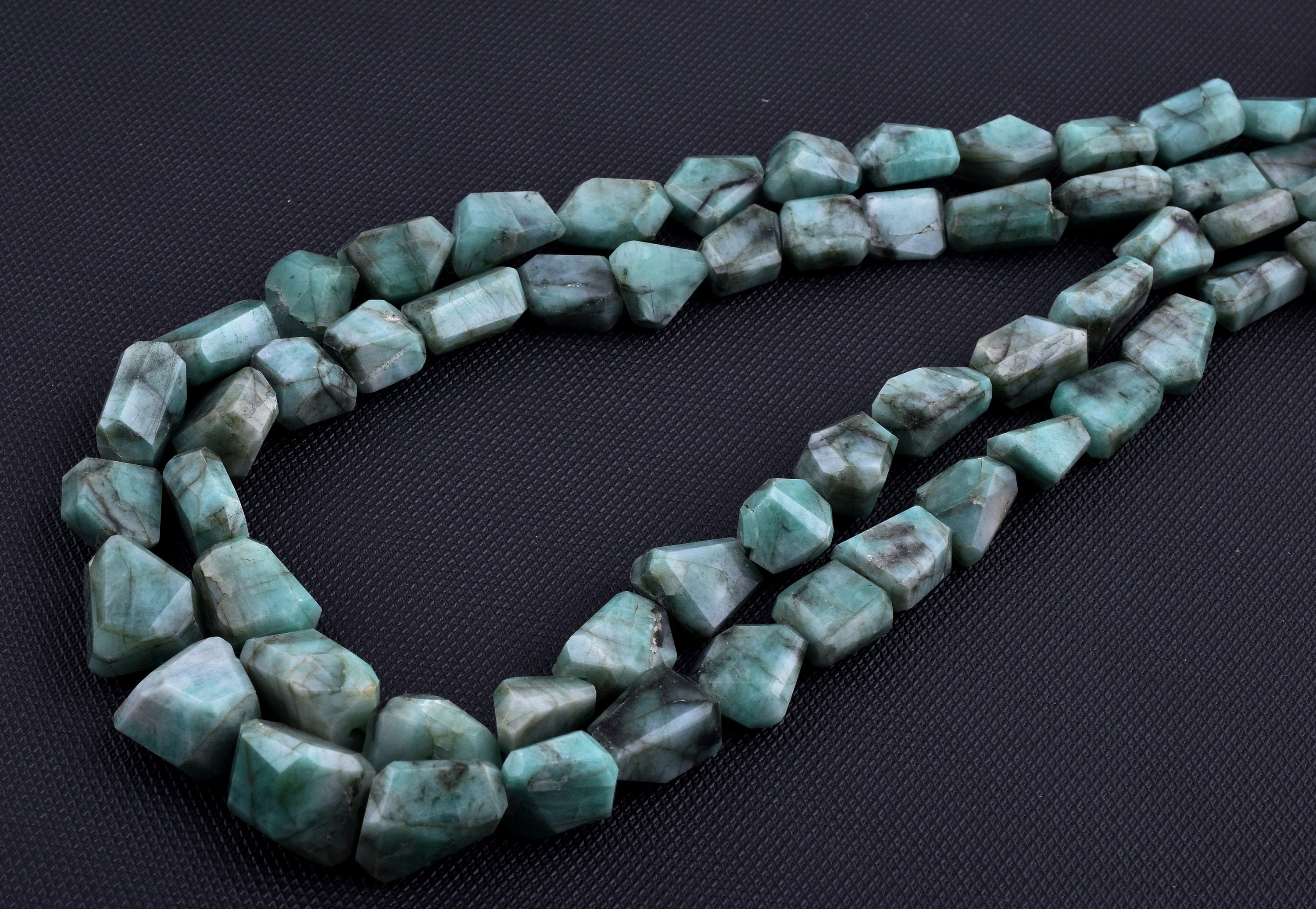 8 inch Emerald Faceted Nugget Beads Emerald Nugget Emerald Etsy