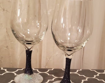 glitter wine glass, stemless wine glass, holiday drinks, gifts for her, bridal party gift, holiday drinks, wine glass, adult sippy  cup