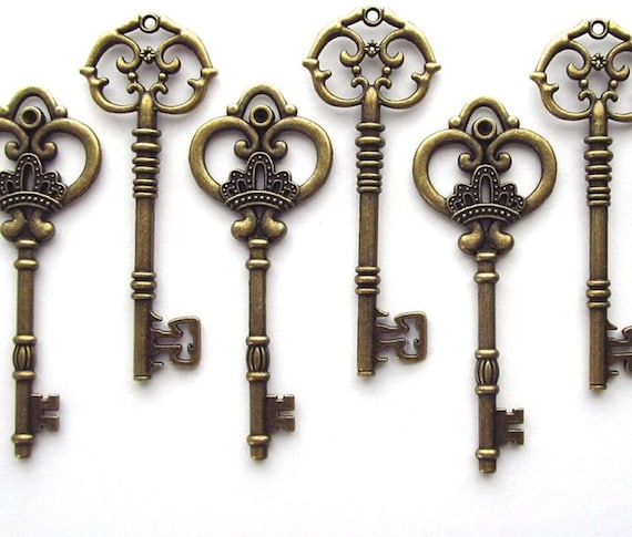 36Pcs Extra Large Antique Bronze Finish Skeleton Keys Rustic Key for  Wedding Decoration Favor, Necklace Pendants, Jewelry Making