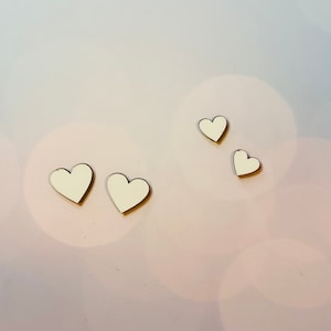 Ébauches de boucles d&#39;oreilles à sublimation cardiaque : panneau dur Unisub, 20 pièces (0,5 po.)