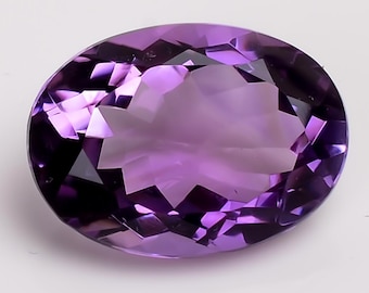 Natural Amethyst Oval Gemstone: AAA+ Quality, 11.5 ct (18X13X8 mm)