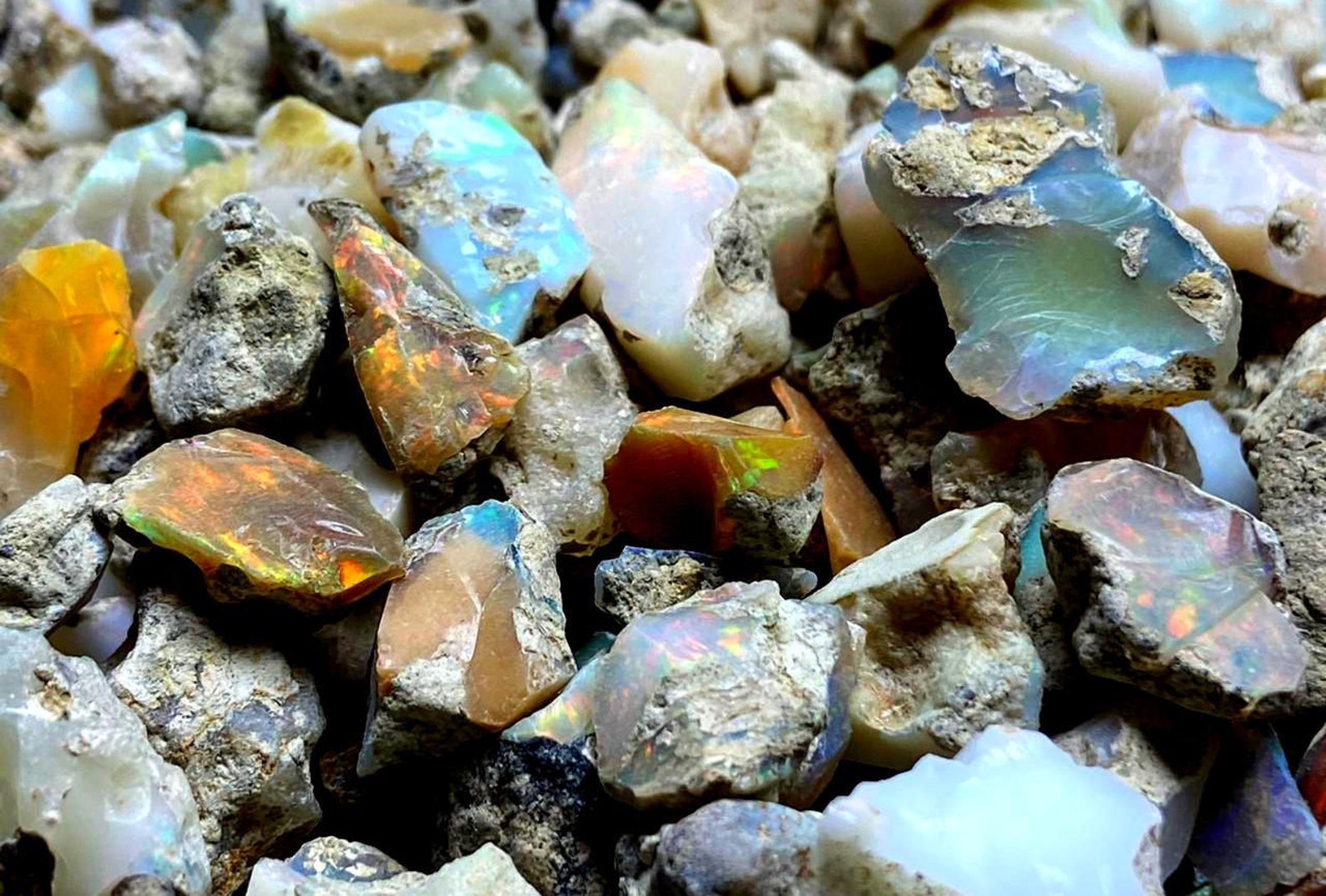 Beach 50 KG Opal Rough Bulk Opal Raw Stone 10mm 20mm | Etsy