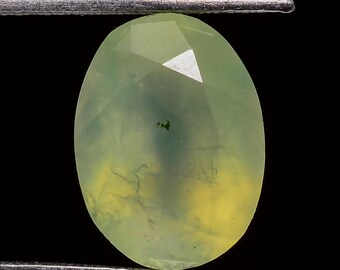 Natural Prehnite Gemstone: Oval Cut Stone (7 Ct, 14X10X7 mm)