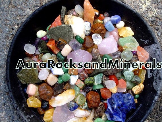 How to display your rocks, minarles, and gems. Great if you know how to  wire rap!