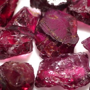 100 Pcs Garnet Rough Raw Rough Natural Raw Garnet Crystal - Raw Garnet Stone - Red Crystal - Crystal For Jewelry Making