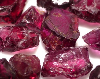 100 Pcs Raw Garnet Crystal: Natural Red Stone for Jewelry Making