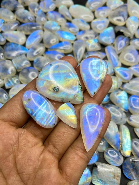 レインボームーンストーン カボション 11×15mm 10.00ct