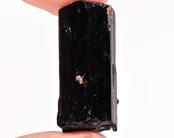 Natural Black Tourmaline Rough Gemstone: 57.90 Ct, 35X17X13 MM
