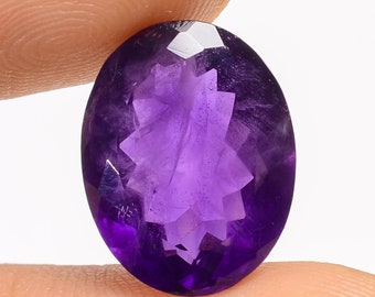 Natural Amethyst Gemstone: Oval Cut Loose Stone, 7.5 Ct (15X12X7 mm)