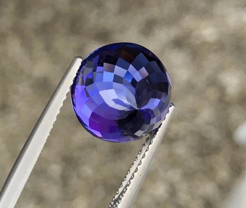 AAAグレード 10 mm ラウンドカット ディープブルー タンザナイト 宝石