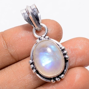 Rainbow Moonstone 925 Sterling Silver Pendant - Vintage Handmade Jewelry