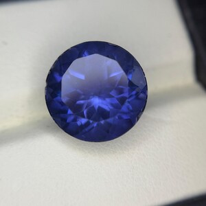 AAA Alexandrite Gemstone: Round Cut Color Changing Doublet (14MM)