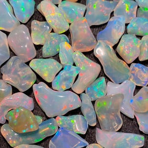 100 PCs, AAA grade Opal, Welo Opal, Opal Crystal, Opal Rough, Natural Ethiopian Opal, AAA Polish Opal Rough, Size 3-5mm,Loose Opal Rough